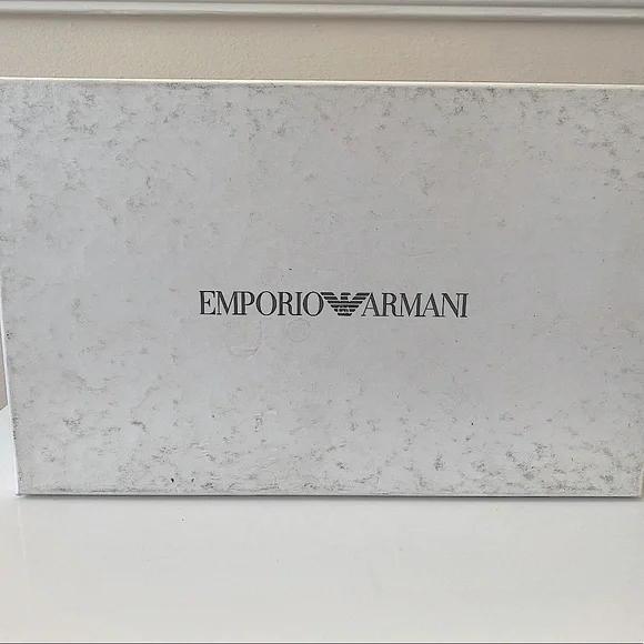 Emporio Armani 39 Bright Red Sexy Classic Rate Patent Leather Slingback Pumps!